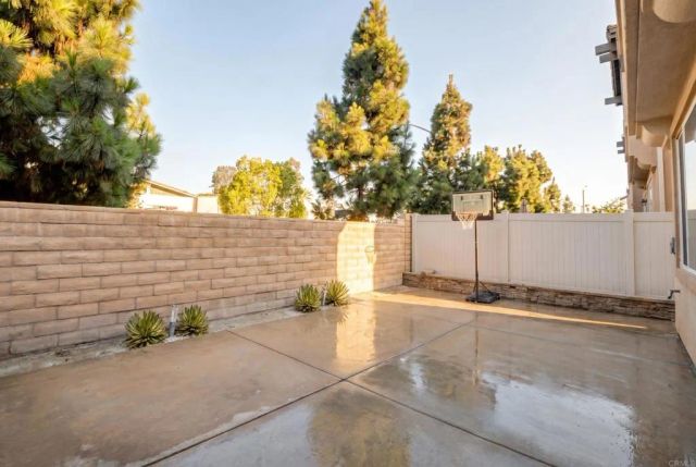 1716 San Eugenio, San Diego, CA 92154
