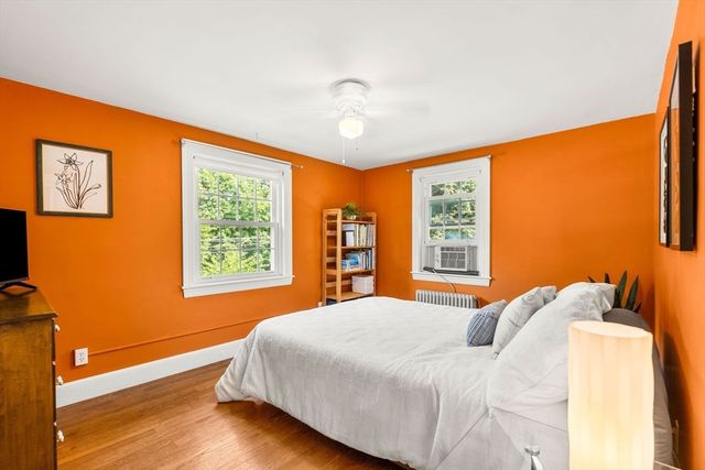 95 High St, Andover, MA 01810