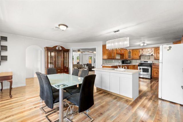 6808 Marvin Brown Street, Fort Worth, TX 76179
