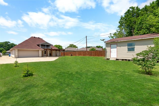 6808 Marvin Brown Street, Fort Worth, TX 76179