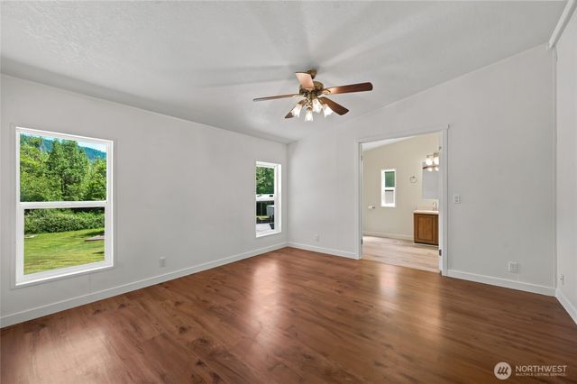 111 Shallow Shore Road, Bellingham, WA 98229