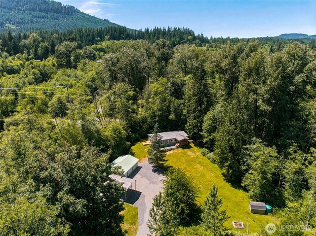 111 Shallow Shore Road, Bellingham, WA 98229