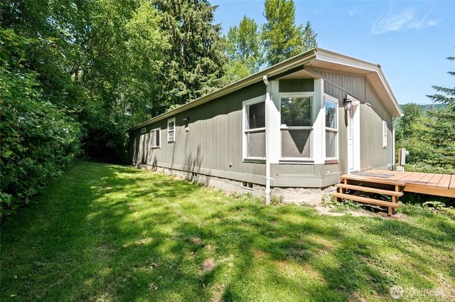 111 Shallow Shore Road, Bellingham, WA 98229