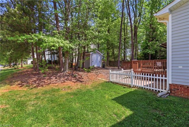 406 Hannah Mckenzie Drive, Greensboro, NC 27455