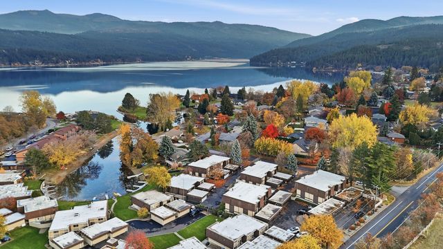 305 S Liberty Lake Rd, Liberty Lake, WA 99019