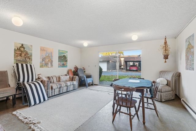 305 S Liberty Lake Rd, Liberty Lake, WA 99019