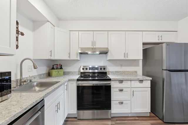 305 S Liberty Lake Rd, Liberty Lake, WA 99019