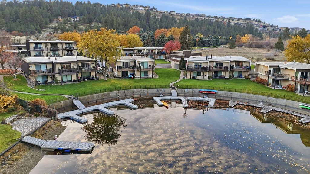 305 S Liberty Lake Rd, Liberty Lake, WA 99019