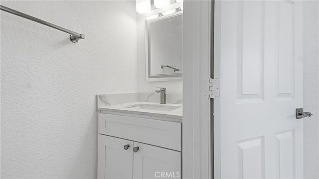 16313 Prairie 3, Lawndale, CA 90260