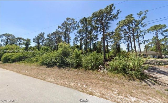 4845 4847 30 SW, Lehigh Acres, FL 33973