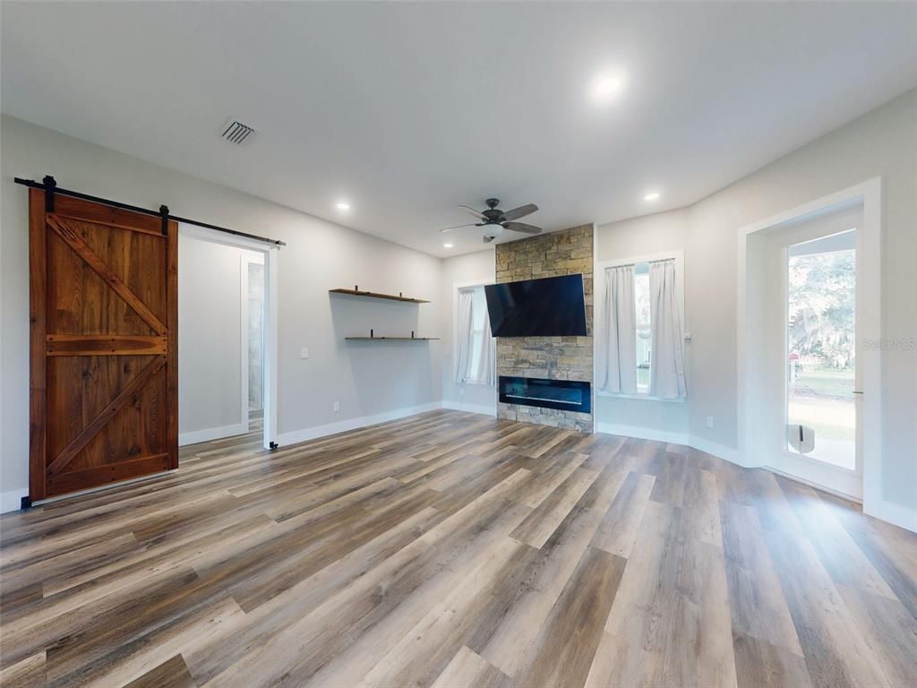 Image 6 of property listing at 1800 RENDY ROAD, New Smyrna Beach, FL 32168