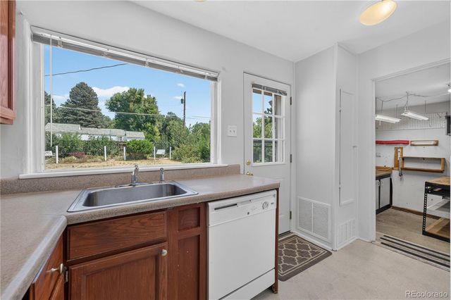 4396 S Huron Street, Englewood, CO 80110