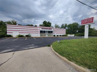 11501 New Halls Ferry Road, Florissant, MO 63033