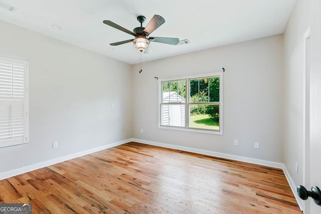 1445 N Forest Avenue, Hartwell, GA 30643