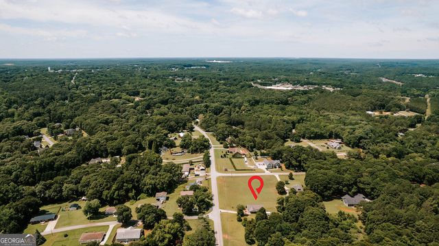 1445 N Forest Avenue, Hartwell, GA 30643