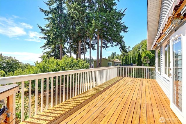 663 Vesper Way, Camano Island, WA 98282