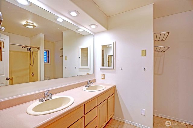 663 Vesper Way, Camano Island, WA 98282