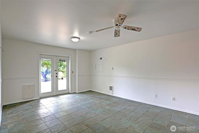 663 Vesper Way, Camano Island, WA 98282