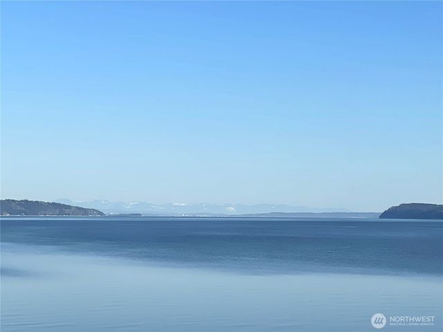 663 Vesper Way, Camano Island, WA 98282