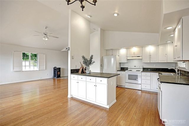 663 Vesper Way, Camano Island, WA 98282