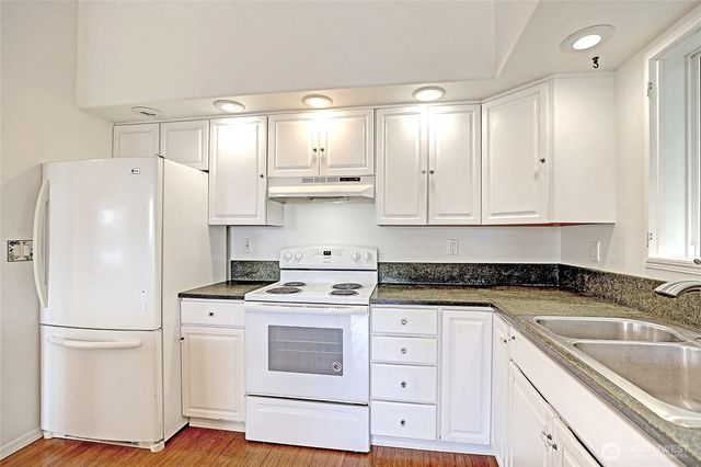663 Vesper Way, Camano Island, WA 98282