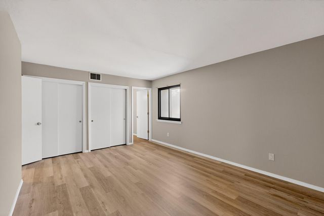 915 Country Club Drive SE APT H, Rio Rancho, NM 87124