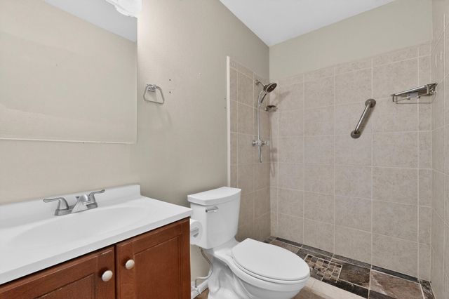 915 Country Club Drive SE APT H, Rio Rancho, NM 87124