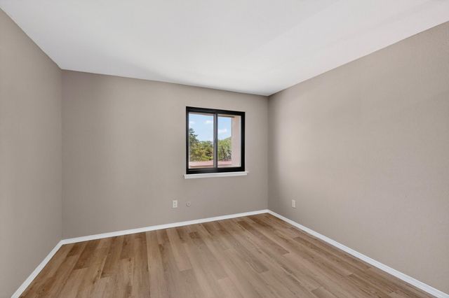915 Country Club Drive SE APT H, Rio Rancho, NM 87124