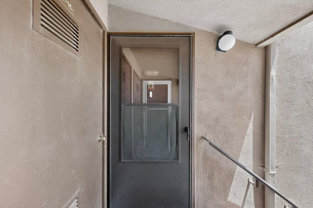 915 Country Club Drive SE APT H, Rio Rancho, NM 87124