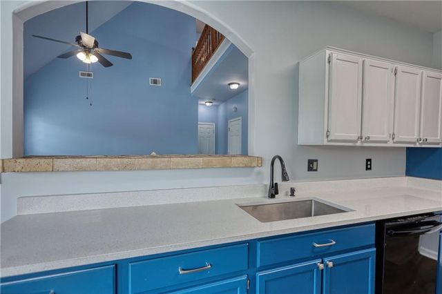 2123 Kellington Drive, Mcdonough, GA 30253