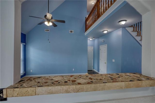 2123 Kellington Drive, Mcdonough, GA 30253