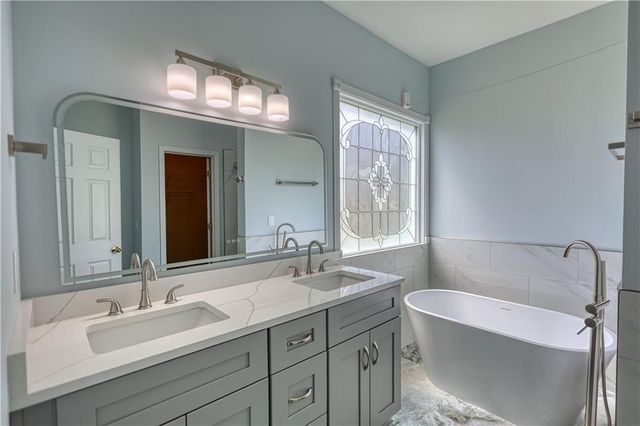 2123 Kellington Drive, Mcdonough, GA 30253