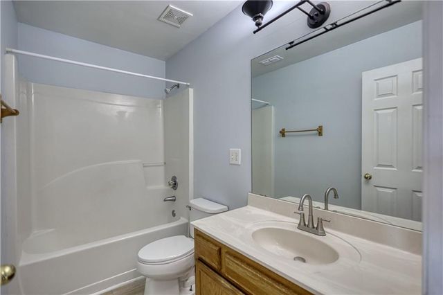 2123 Kellington Drive, Mcdonough, GA 30253