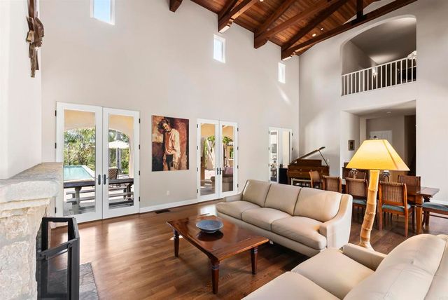 16733 Calle Hermosa, San Diego, CA 92127