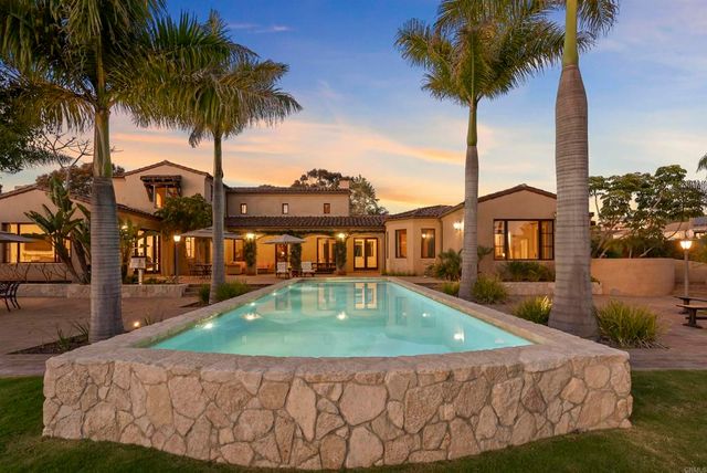 16733 Calle Hermosa, San Diego, CA 92127