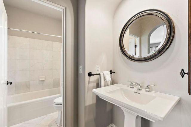 16733 Calle Hermosa, San Diego, CA 92127