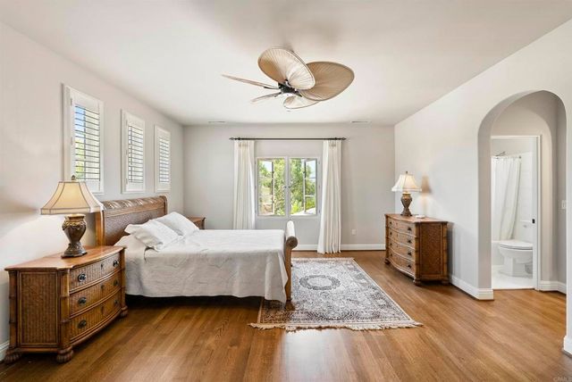 16733 Calle Hermosa, San Diego, CA 92127