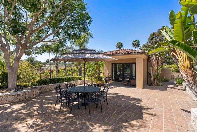 16733 Calle Hermosa, San Diego, CA 92127