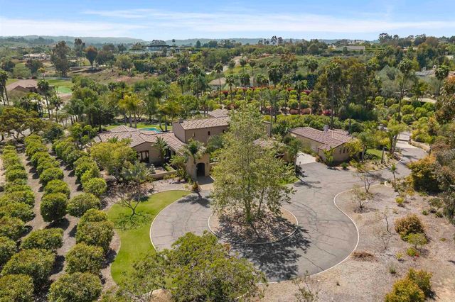 16733 Calle Hermosa, San Diego, CA 92127