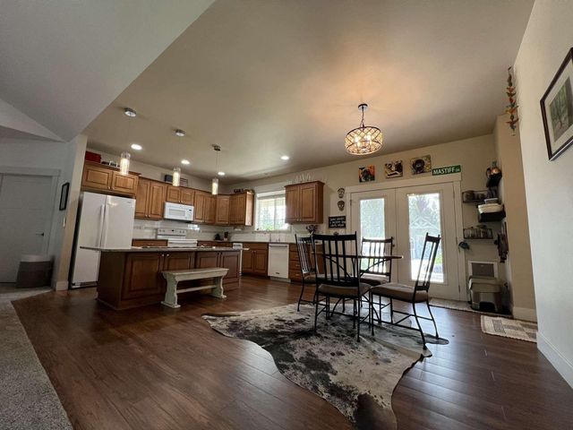 6282 W Bluebird Way, Deer Park, WA 99006