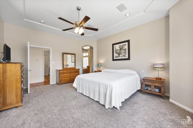 804 Revere Way, Bakersfield, CA 93312