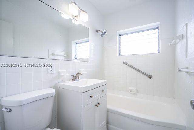 7640 Carlyle Ave 10A, Miami Beach, FL 33141
