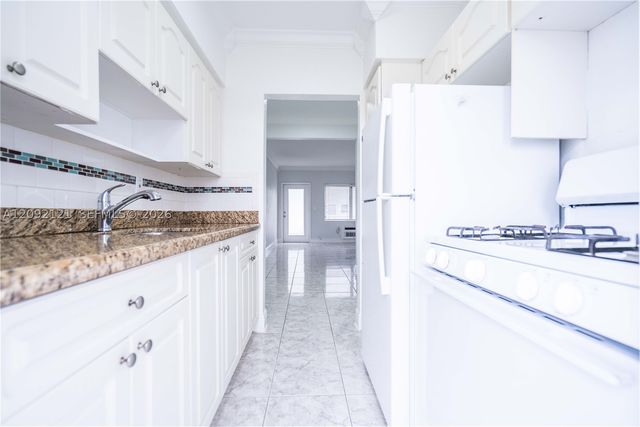 7640 Carlyle Ave 10A, Miami Beach, FL 33141