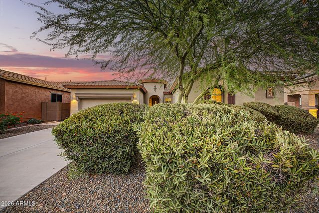 13388 W CHAPAROSA Way, Peoria, AZ 85383