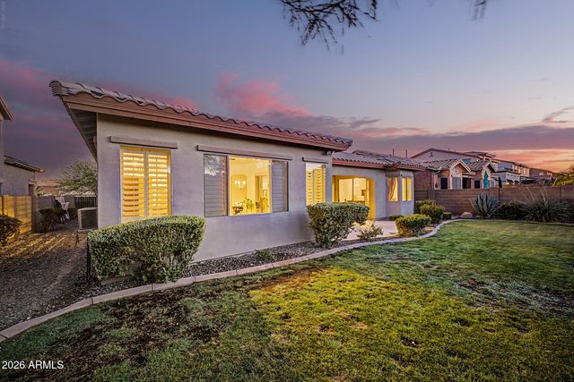 13388 W CHAPAROSA Way, Peoria, AZ 85383