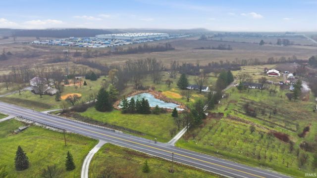 10209 Coverdale Road, Fort Wayne, IN 46809