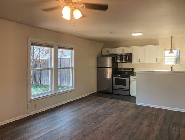 4926 Reiger Avenue B, Dallas, TX 75214