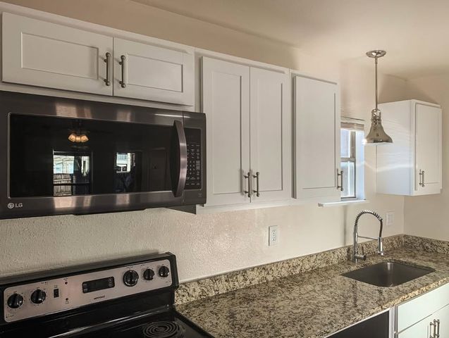 4926 Reiger Avenue B, Dallas, TX 75214