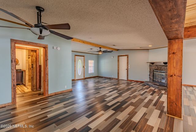 15974 SHARK Road W, Jacksonville, FL 32226