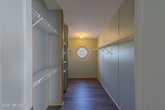 15974 SHARK Road W, Jacksonville, FL 32226